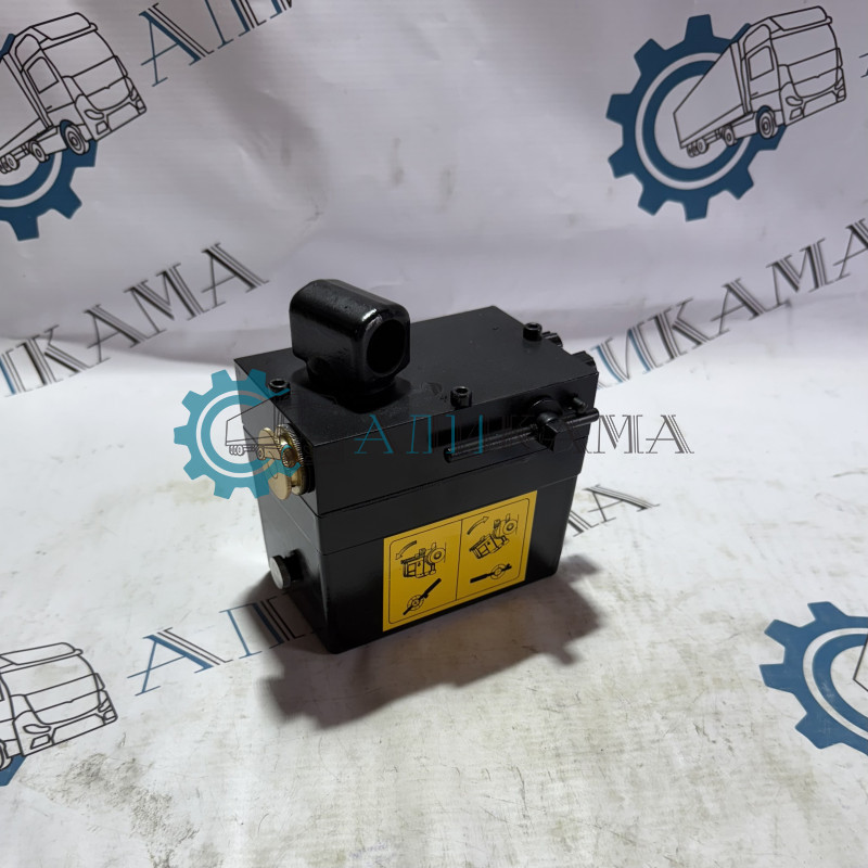 Насос МОК (механизма опрокидывания кабины) КТС40-506.900-К1 / Сербия